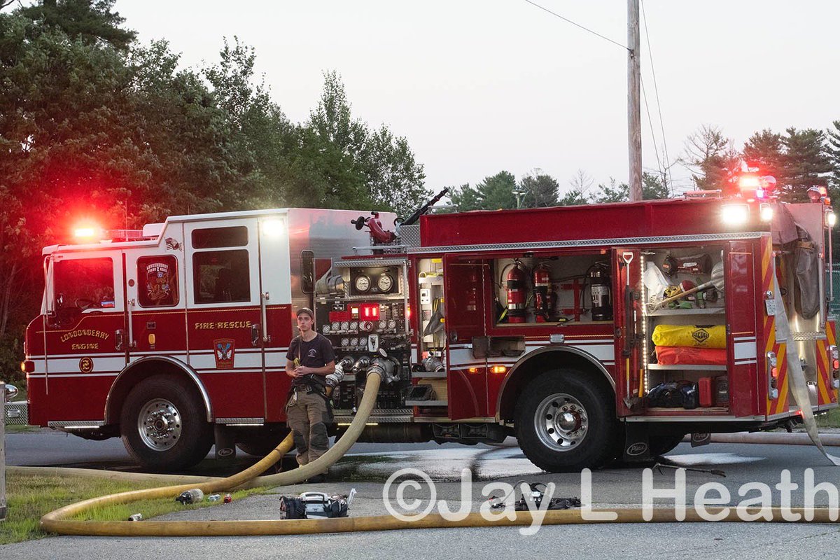 Londonderry NH 1901 hrs 2 Alarms+ Stubborn blaze in a large commercial building @ 3 Symmes Drive